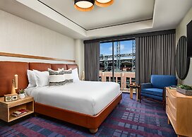 The Rally Hotel at McGregor Square