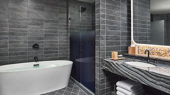 The Rally Hotel at McGregor Square