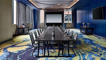 The Rally Hotel at McGregor Square