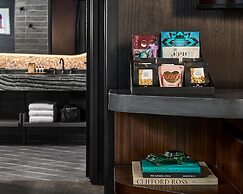 The Rally Hotel at McGregor Square