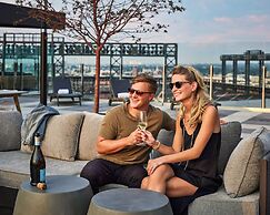 The Rally Hotel at McGregor Square