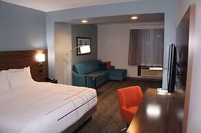 La Quinta Inn & Suites by Wyndham Littleton/Red Rocks