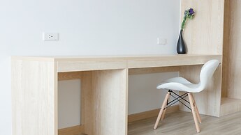 B2 Don Mueang Premier Hotel