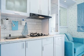 Best Comfy and Modern 2BR Green Pramuka Apartment