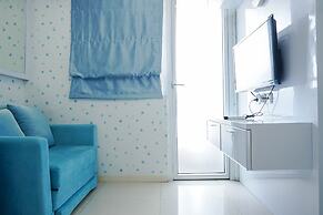 Best Comfy and Modern 2BR Green Pramuka Apartment