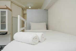 Comfy and Beautiful Studio Green Pramuka Apartment