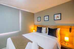 Fully Furnished with Comfortable 1BR Apartment at Mustika Golf Residen