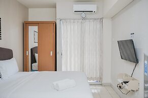 Furnished and Simple Living Studio Serpong Greenview Apartment