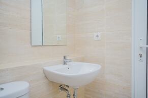 Fully Furnished with Comfortable Design 2BR Apartment Springwood Resid