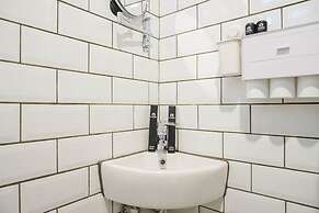 Relaxing 2BR at Bassura City Apartment