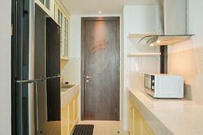 Homey with Private Lift 2BR Apartment at St. Moritz Puri near Mall