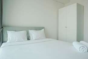 Homey with Private Lift 2BR Apartment at St. Moritz Puri near Mall