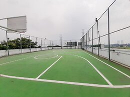 Fully Furnished Studio with Comfort Design Majestic Point Serpong Apar