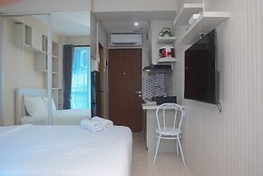 Beautiful and Relaxing Studio Tifolia Apartment