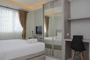 Comfy and Minimalist Studio at Amethyst Apartment