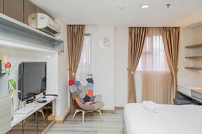 Best and Sweet Homey Studio Bintaro Icon Apartment