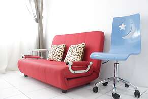 Stylish & Comfy 2BR Grand Asia Afrika Apartment