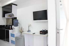 Stylish & Comfy 2BR Grand Asia Afrika Apartment