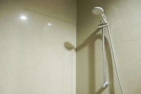 Well Appointed Studio West Vista Apartment