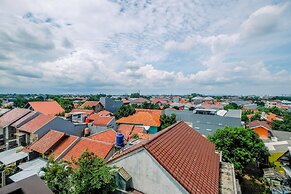 Compact and Relaxing Studio at Dave Apartment