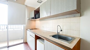 1BR Queen Bed at Ancol Marina Apartment near Dufan