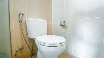 1BR Queen Bed at Ancol Marina Apartment near Dufan