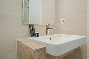 Fabulous Menteng Park Studio Apartment