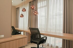 Fabulous Menteng Park Studio Apartment