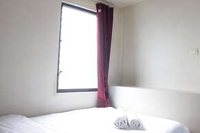 Private & Stylish 2BR at Gateway Apartment Ahmad Yani Cicadas
