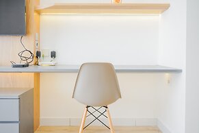 Modern Industrial Studio Apartment at Casa de Parco