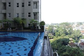 Stylish & Relaxing Studio Apartment at Parahyangan Residence near UNPA