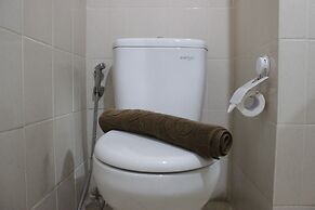 Stylish & Relaxing Studio Apartment at Parahyangan Residence near UNPA