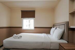 Homey and Compact 2BR Pluit Sea View Apartment