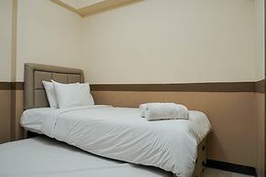 Homey and Compact 2BR Pluit Sea View Apartment