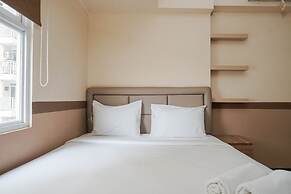 Homey and Compact 2BR Pluit Sea View Apartment