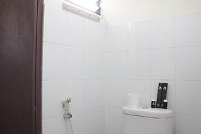 Minimalist 2BR Apartment at Gateway Ahmad Yani Cicadas