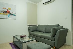 Luxury Design 1BR L'Avenue Apartment near Pancoran