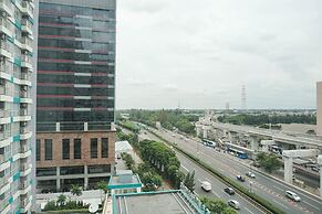 Elegant and Relaxing Studio Apartment H Residence