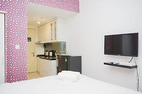 Cozy and Good Location Studio Apartment M-Town Residence