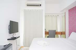 Cozy and Good Location Studio Apartment M-Town Residence