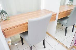 Cozy and Good Location Studio Apartment M-Town Residence