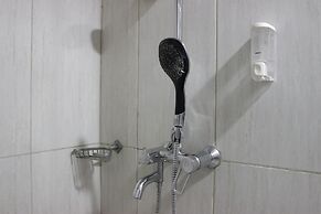 Modern Chic Studio Apartment at Tamansari La Grande near BIP