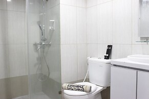 Modern Chic Studio Apartment at Tamansari La Grande near BIP