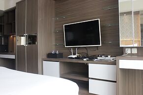 Modern Chic Studio Apartment at Tamansari La Grande near BIP