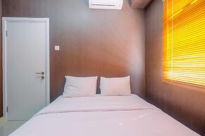 Comfort 1BR with Study Room Green Pramuka Apartment
