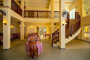 Tropic Gardens Hotel