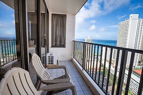 Deluxe Ocean View Condo 2 Queen Beds in Waikiki, FREE Parking & Wi-Fi 