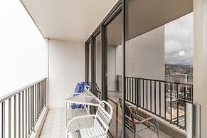 Deluxe Ocean View Condo 2 Queen Beds in Waikiki, FREE Parking & Wi-Fi 