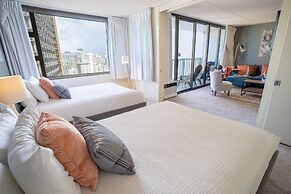 Deluxe Ocean View Condo 2 Queen Beds in Waikiki, FREE Parking & Wi-Fi 