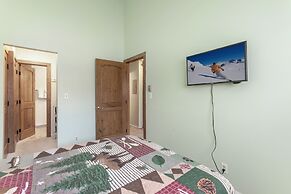 Liftview Miniums 2 Bedroom Condo by RedAwning